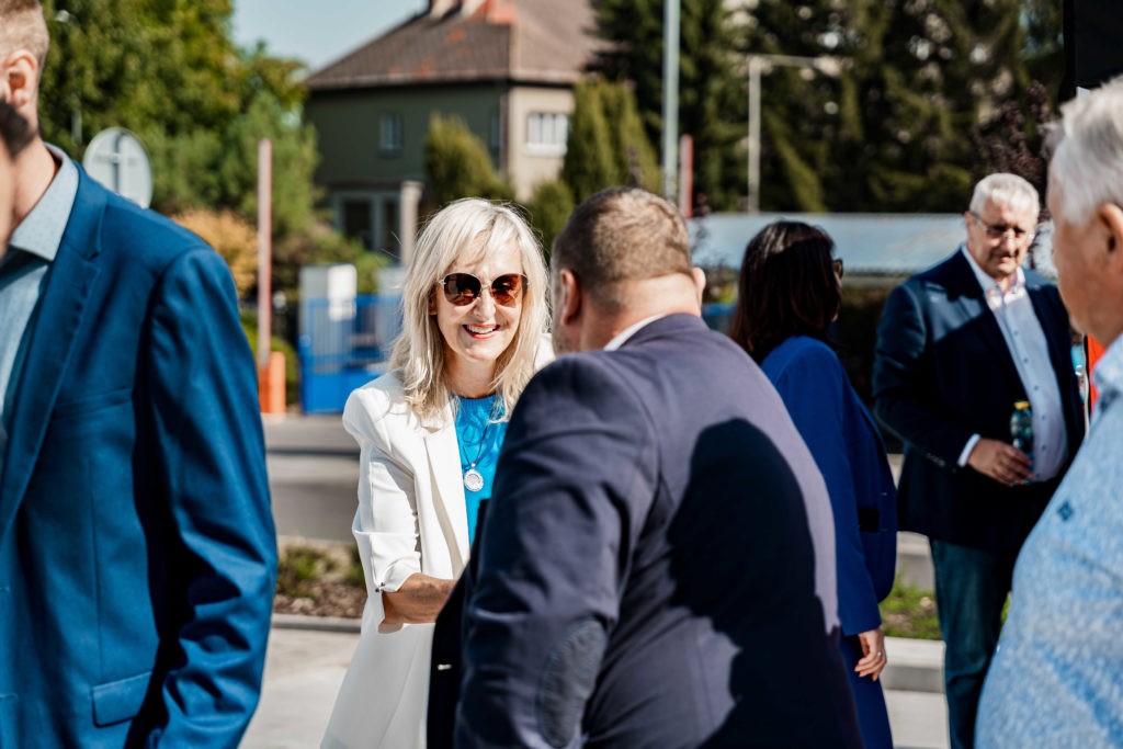 Otevření servisu NIKA